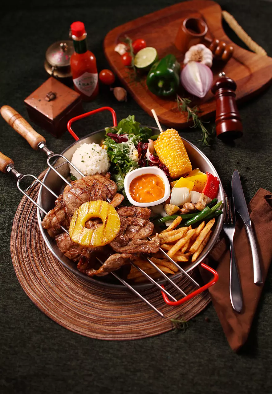 restaurant-3955372_1280